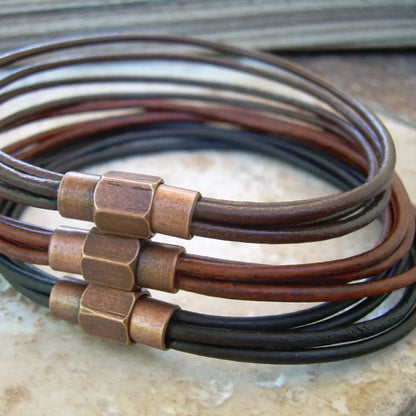 Thin strand bracelet with copper toned brass magnetic clasp